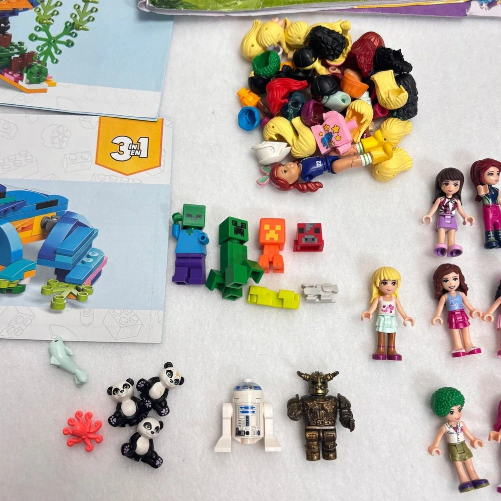 LEGO Friends Creator 14 LB Bulk Lot + 50 Minifigures + 7 Manuals + 4 Storage Box